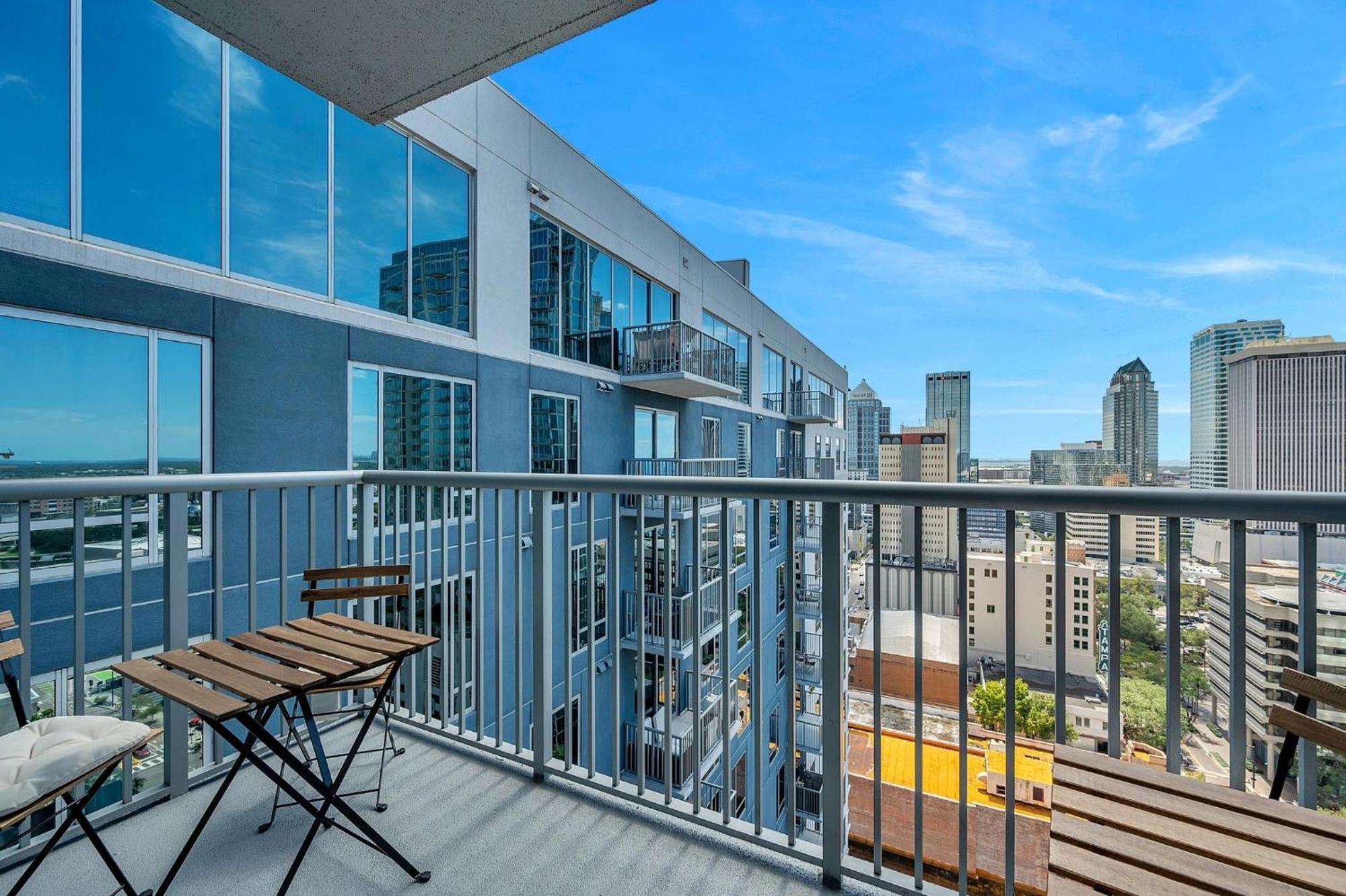 Luxury 1 Bedroom With Den Downtown Tampa Apt - City Views, Rooftop Pool, Workspace Buitenkant foto