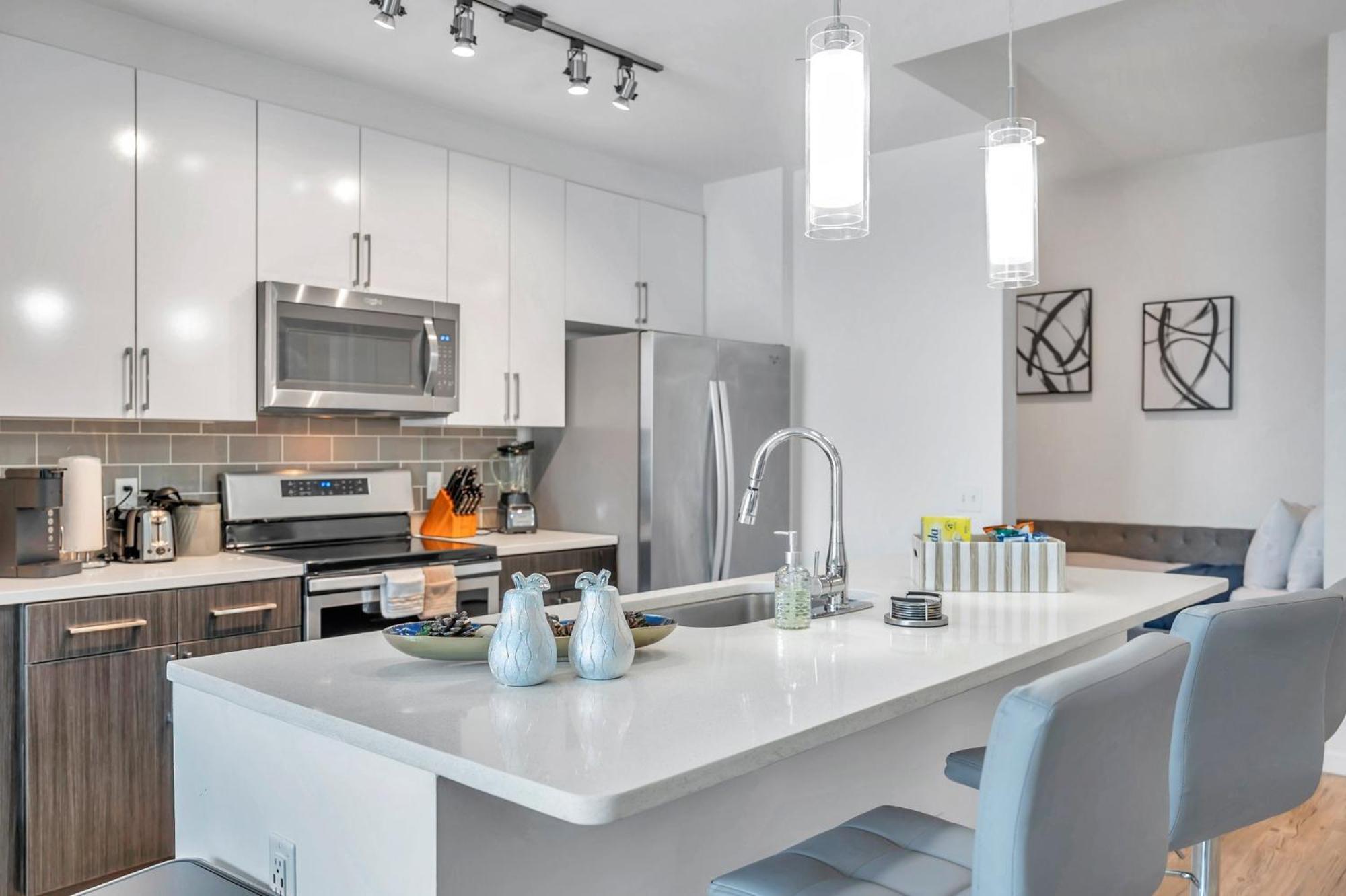 Luxury 1 Bedroom With Den Downtown Tampa Apt - City Views, Rooftop Pool, Workspace Buitenkant foto