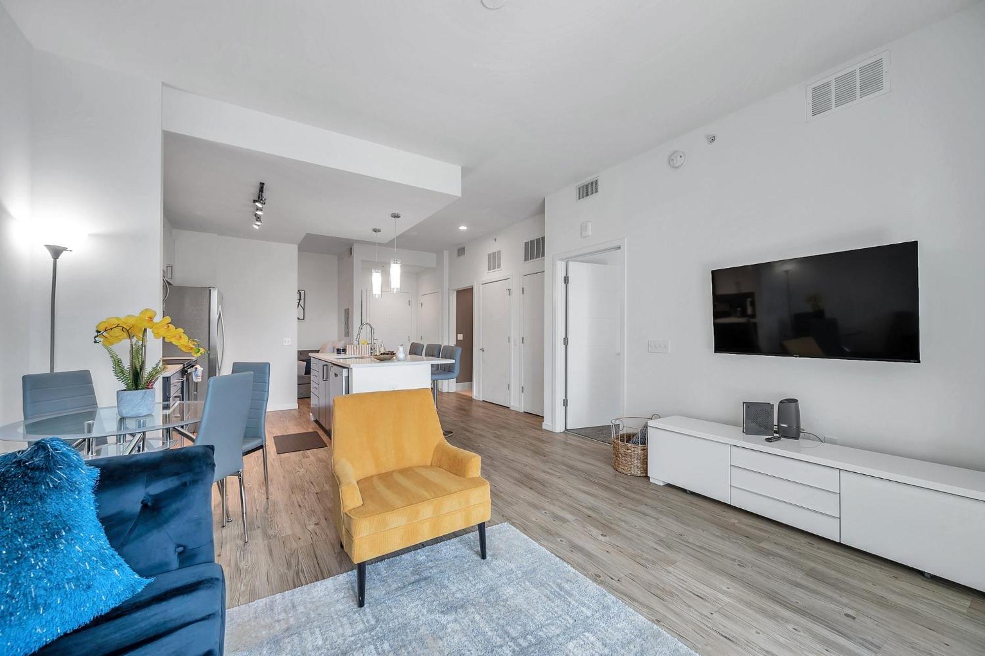 Luxury 1 Bedroom With Den Downtown Tampa Apt - City Views, Rooftop Pool, Workspace Buitenkant foto