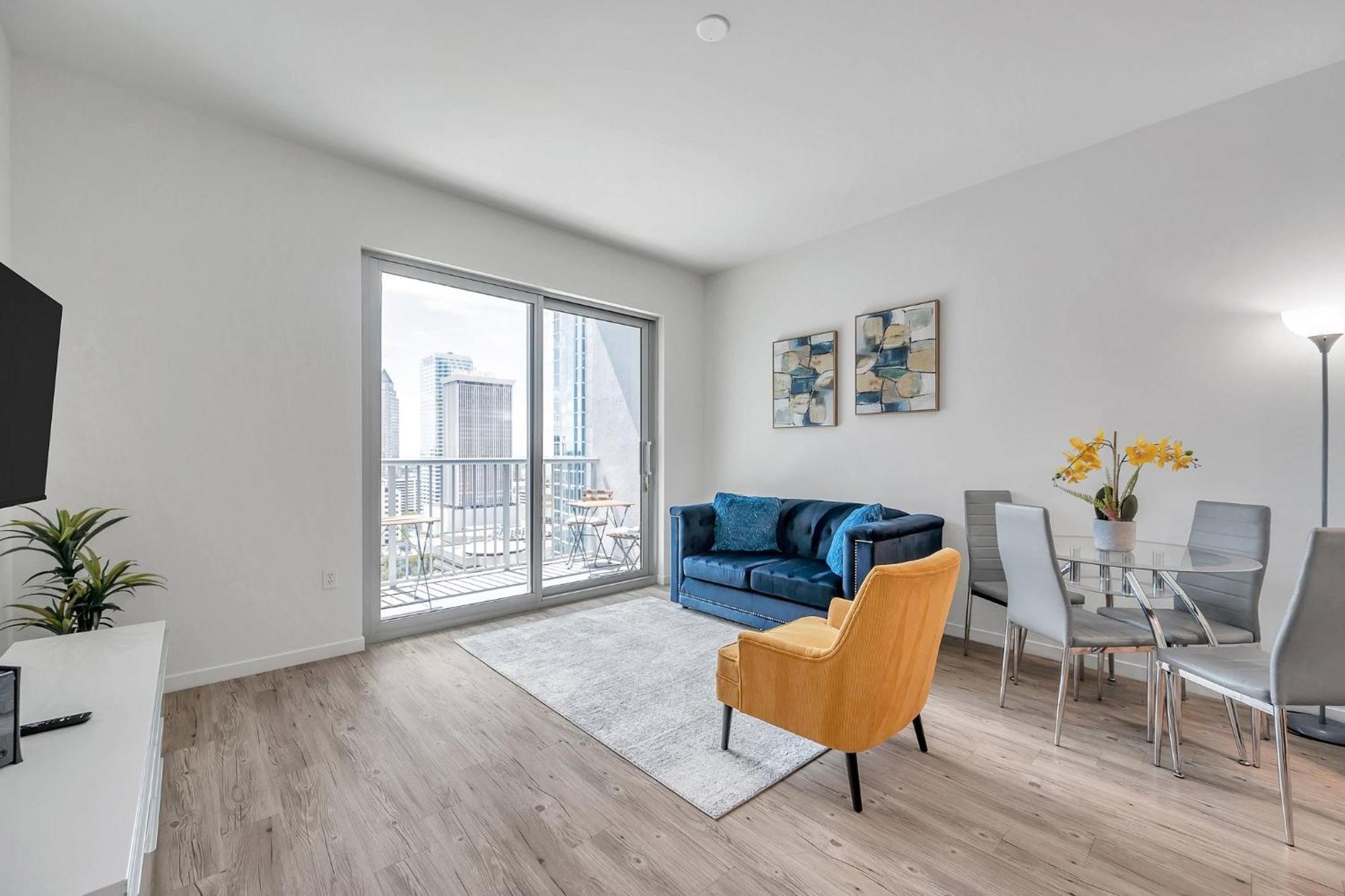 Luxury 1 Bedroom With Den Downtown Tampa Apt - City Views, Rooftop Pool, Workspace Buitenkant foto